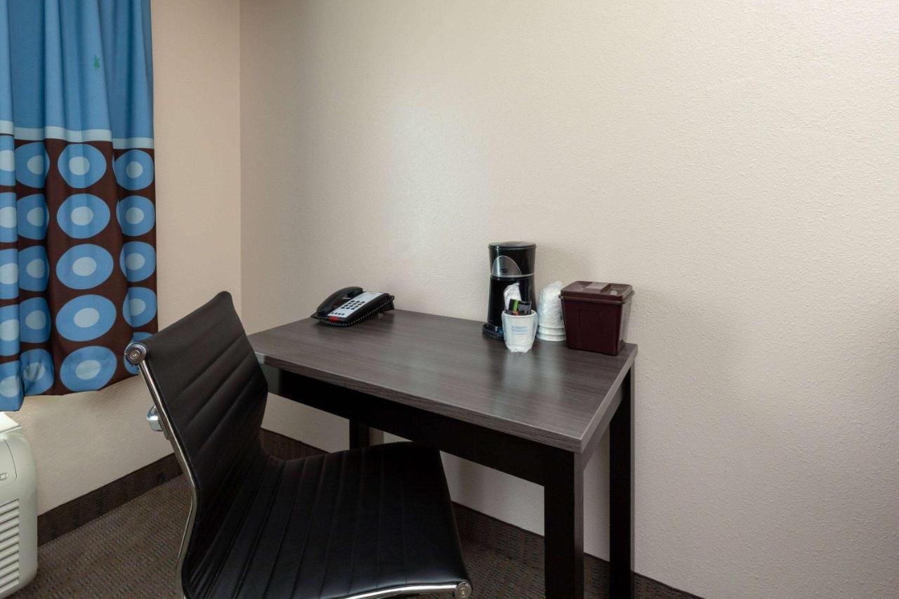 Super 8 By Wyndham Garland Rowlett East Dallas Area Екстер'єр фото